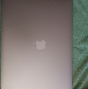 MacBook Pro 15" Retina Mid 2012